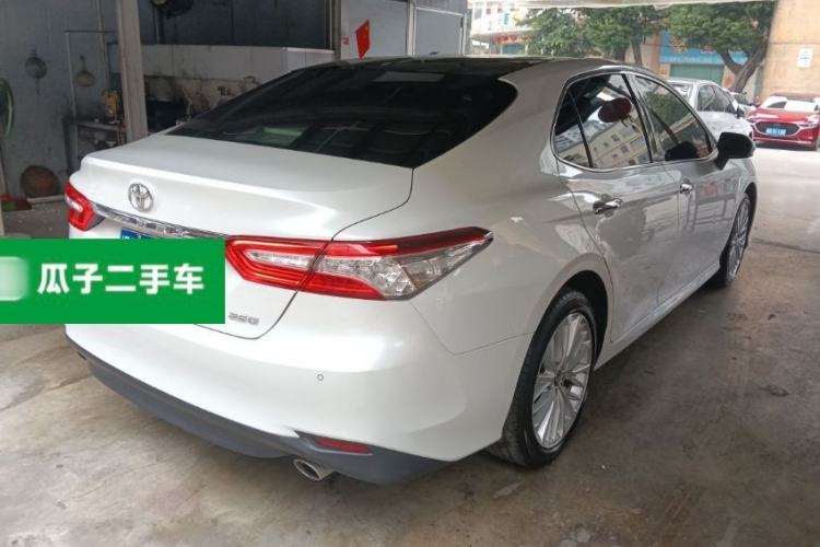 Used Toyota Camry 2018 2.5G Luxury Edition
