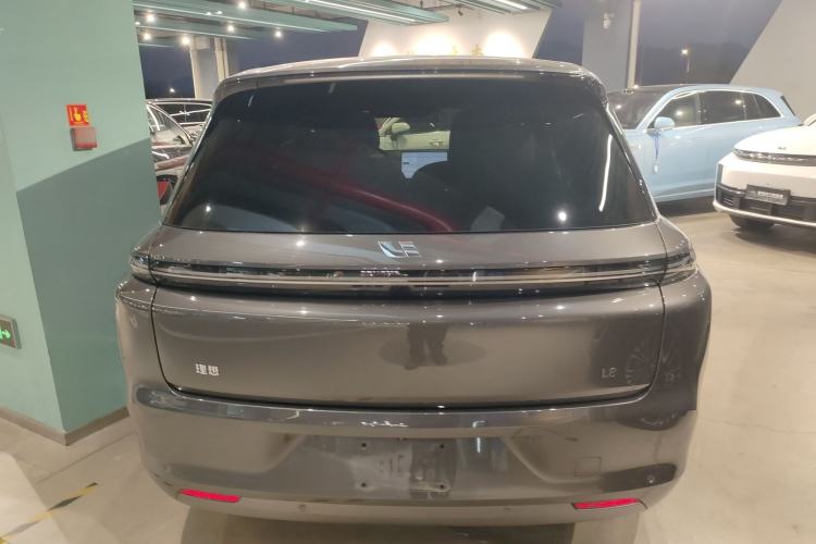 Used Li Auto L8 2025 Ultra Smart Refreshed Edition
