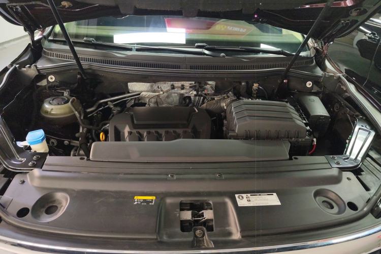 Used Volkswagen Viloran 2020 330TSI Business Edition
