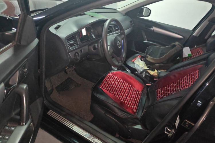 Used Volkswagen Gran Lavida 2013 1.6L Automatic Comfort Model
