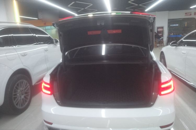 Used Audi A4L 2018 30th Anniversary Edition 40 TFSI Trendy Model
