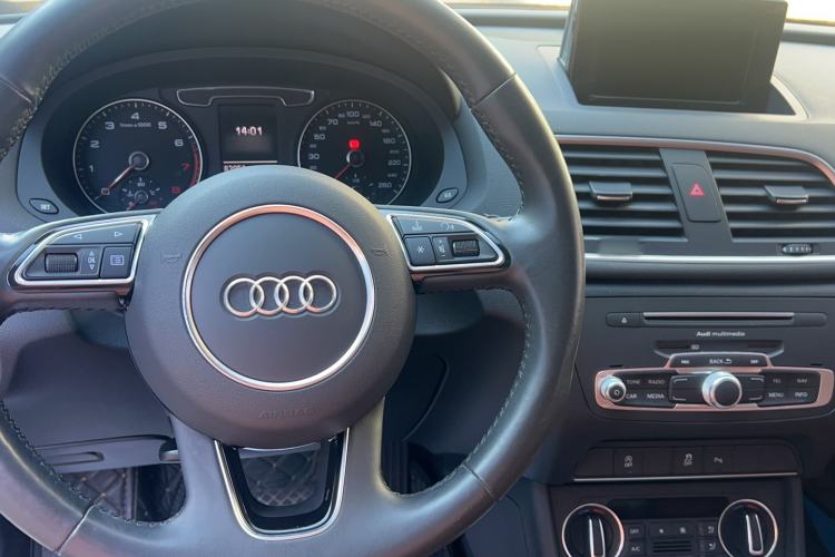 Used Audi Q3 2018 30th Anniversary Edition 30 TFSI Fashion Model
