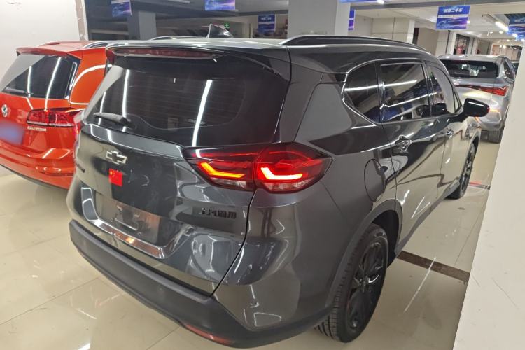 Used Chevrolet Orlando 2019 Redline 530T Automatic Enjoyment Version (5+2 Seating) China VI
