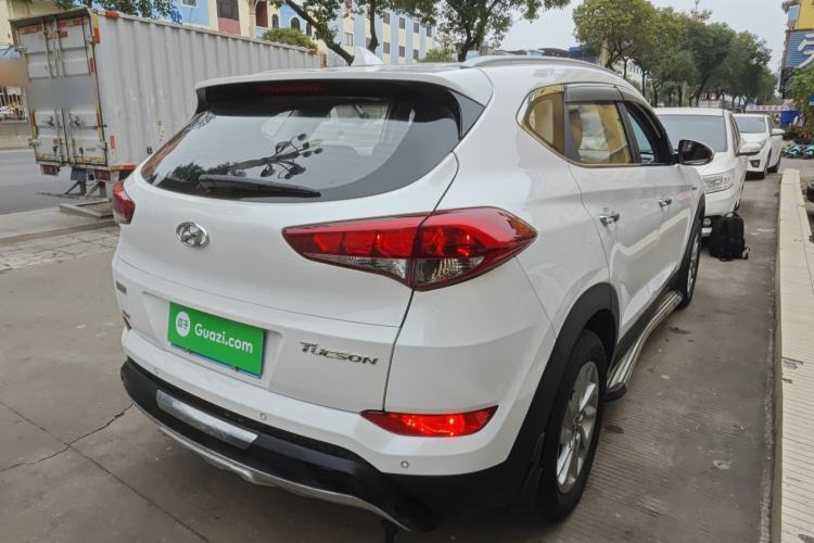 Used Hyundai Tucson 2015 1.6T Dual-Clutch Two-Wheel-Drive Smart Model
