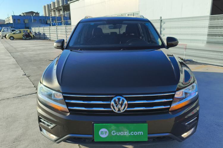 Used Volkswagen Tiguan L 2019 Revised 330TSI Automatic Two-Wheel Drive Smart & Luxury Edition China VI Standard

