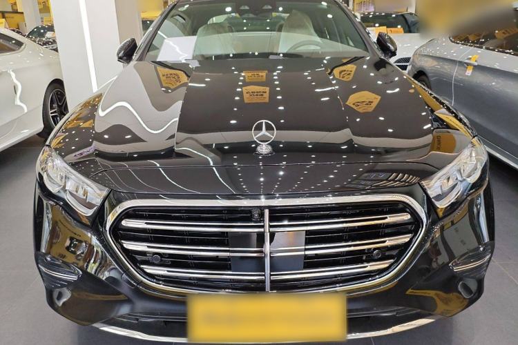 Used Mercedes-Benz E-Class 2025 Facelift E 300 L Luxury Edition
