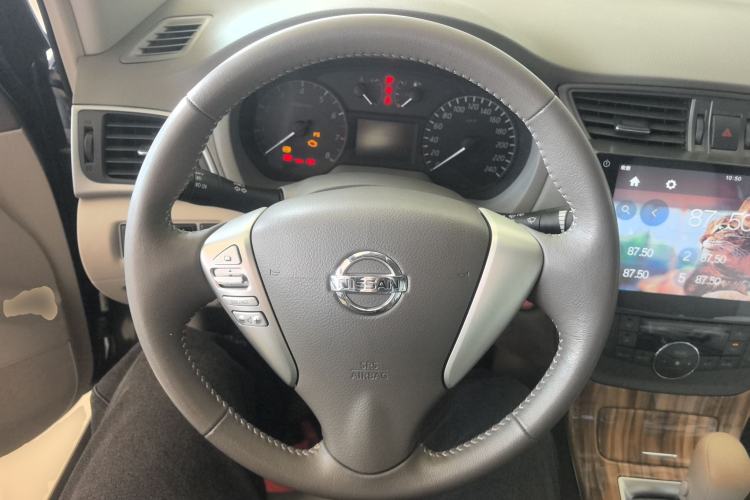 Used Nissan Sylphy 2014 1.6XV CVT Deluxe Edition
