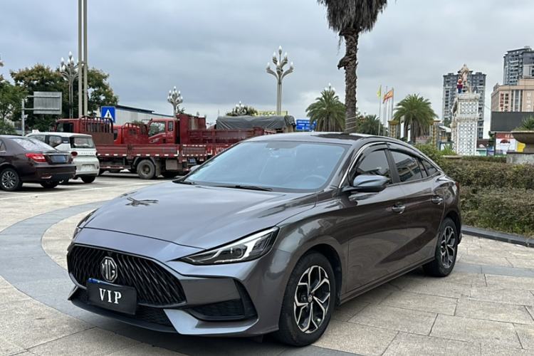 Used MG 5 2021 180 DVVT CVT Youth Luxury Edition
