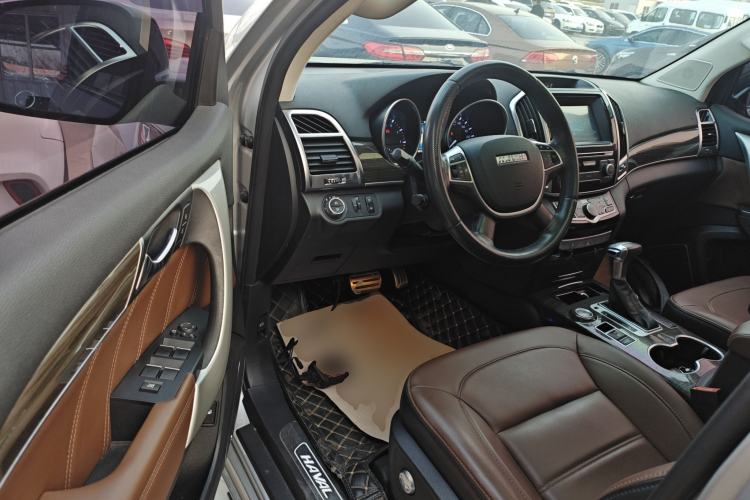 Used Haval H9 2016 2.0T Four-Wheel Drive Luxury 7-Seater
