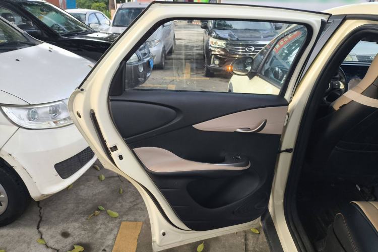 Used BYD Dolphin 2023 420 km Free Version
