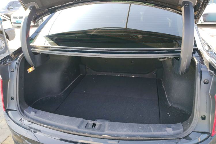 Used Hongqi E-QM5 2024 610 km PLUS
