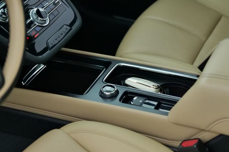 Used Lincoln Corsair 2022 2.0T Two-Wheel Drive Luxury Edition