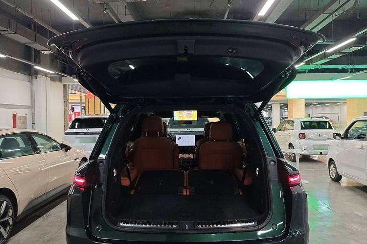 Used Li Auto L9 2024 Ultra Model
