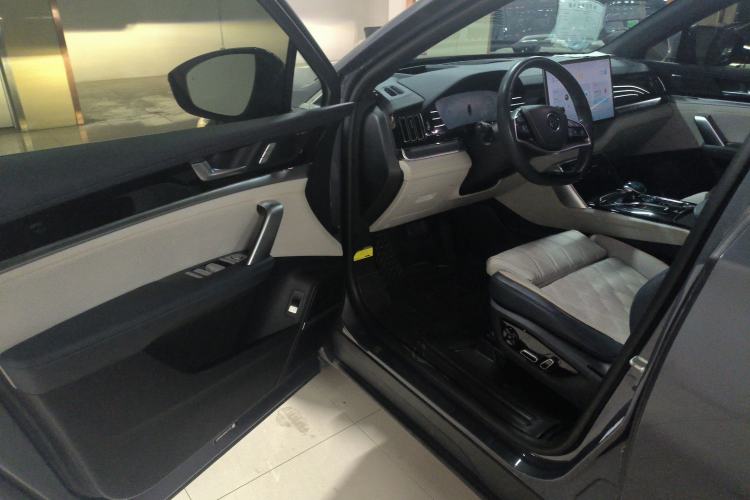 Used BYD Tang New Energy 2022 DM-p 215 km All-Wheel-Drive Deluxe Model