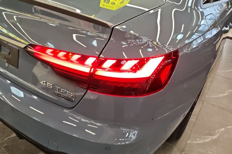 Used Audi A4L 2022 40 TFSI quattro RS Performance Package
