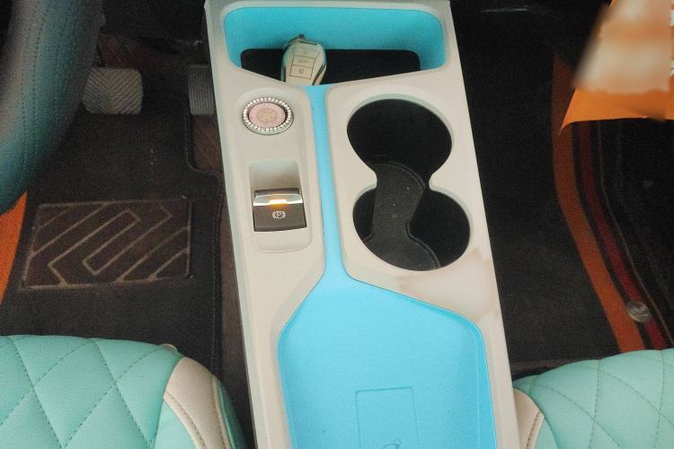 Used SOL E10X 2021 302 km Range Luxury Version 31.4 kWh
