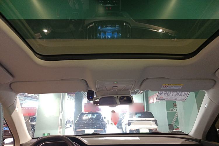 Used Hongqi HS7 2022 2.0T DCT Two-Wheel Drive Smart Connect Flagship Edition Seven Seats
