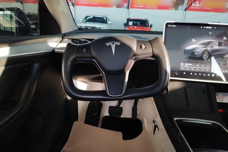 Used Tesla Model Y 2024 Rear-Wheel-Drive Version