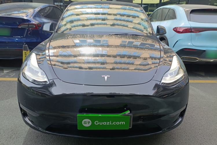 Used Tesla Model Y 2021 Standard Range Rear-Wheel Drive Version
