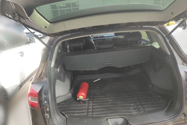 Used Zotye T600 2016 1.5T Manual Luxury Edition