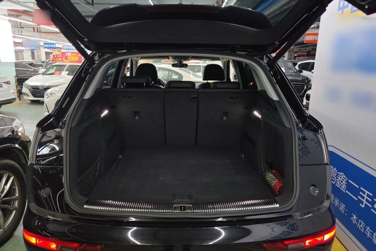 Used Audi Q5L 2020 Updated 40 TFSI Prestige Fashion Edition
