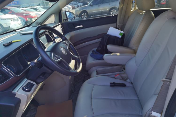 Used Buick GL8 2014 3.0L GT Luxury Business Haoya Edition