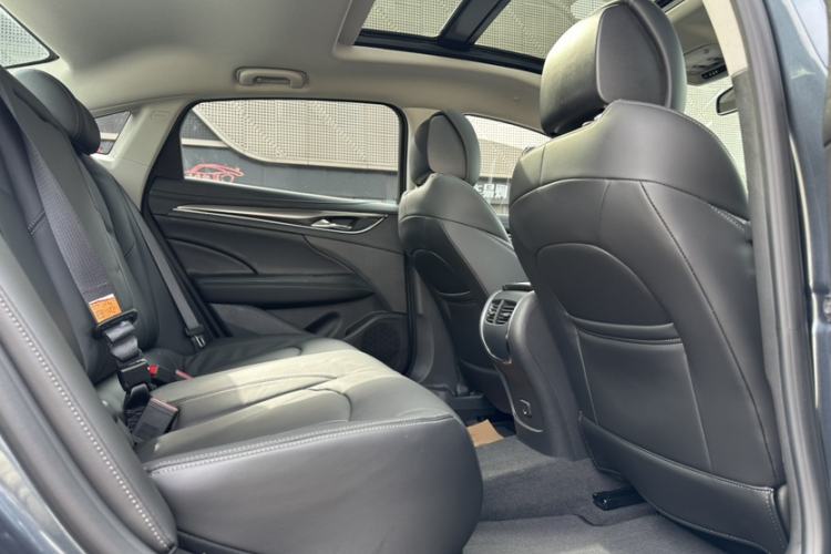 Used Buick LaCrosse 2019 28T Luxury Model