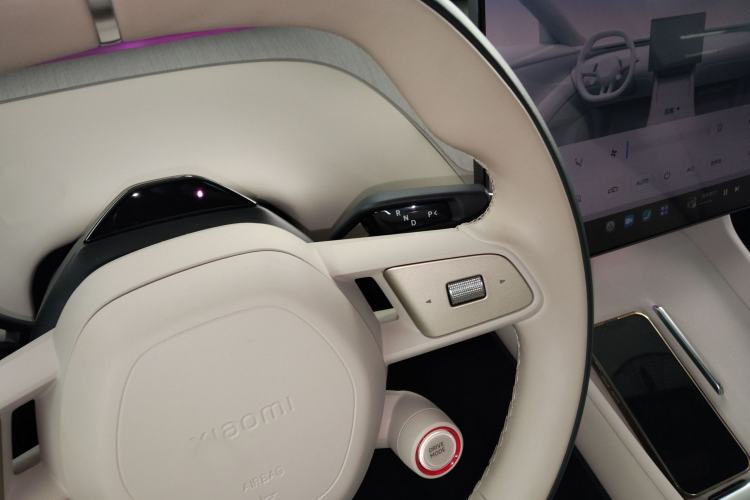 Used  YU7 2025 Ultra-Long Range High-Performance All-Wheel-Drive Max Edition