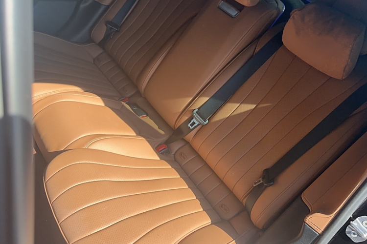 Used Mercedes-Benz E-Class 2025 E 300 L Luxury Model