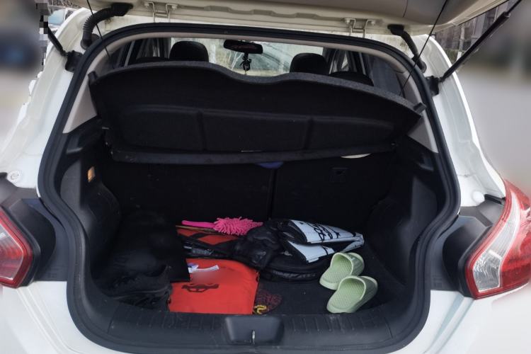 Used Nissan Tiida 2014 1.6L CVT Smart Model