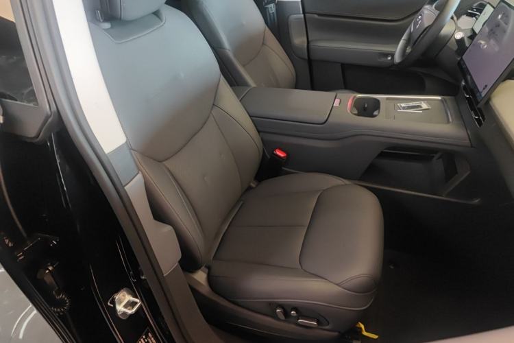 Used XPeng G6 2025 625 Long-Range Max Flagship Edition