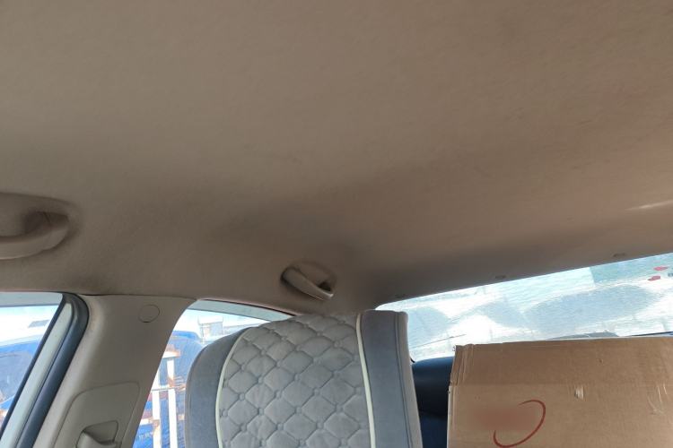 Used Kia K2 2012 Sedan 1.4L Automatic GLS Commemorative Edition
