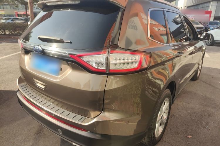 Used Ford Edge 2016 EcoBoost 245 Two-Wheel-Drive Titanium 5-Seater
