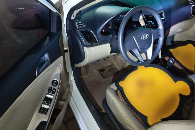 Used Hyundai Verna 2014 1.4L Manual Smart GLS Trim