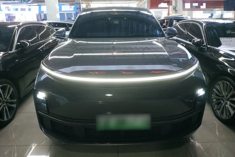 Used Li Auto L8 2023 Pro Model
