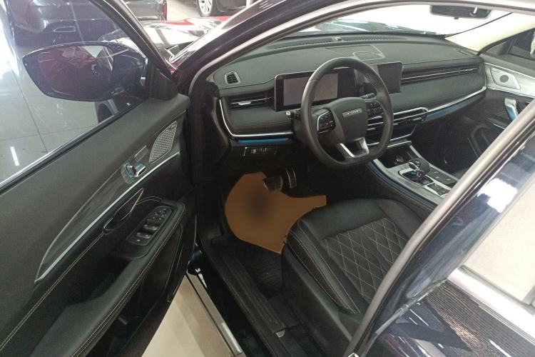 Used JETOUR X70 PLUS 2023 1.5T DCT Brave PLUS 5-Seater
