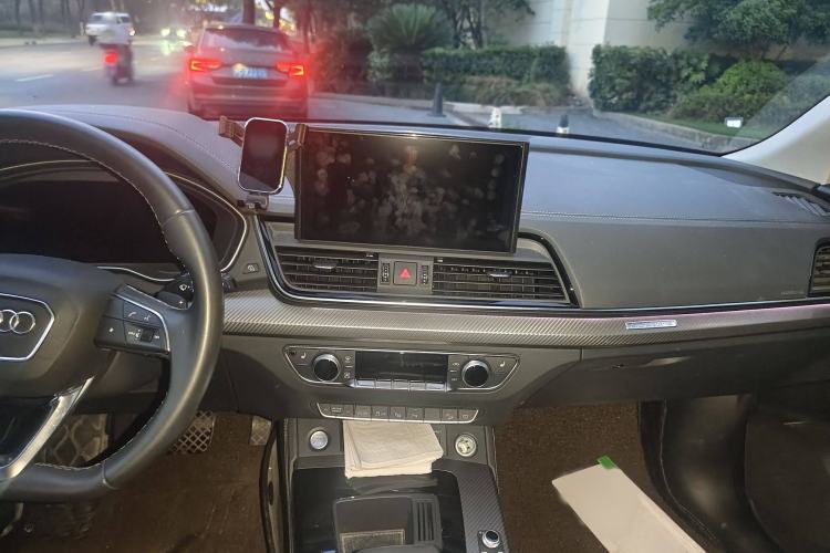 Used Audi Q5L 2021 40 TFSI Luxury Dynamic Edition
