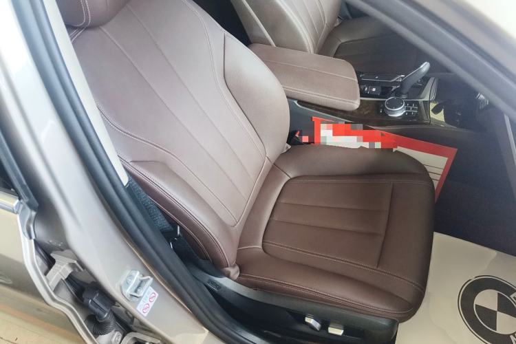 Used BMW 5 Series 2020 525Li Luxury Package
