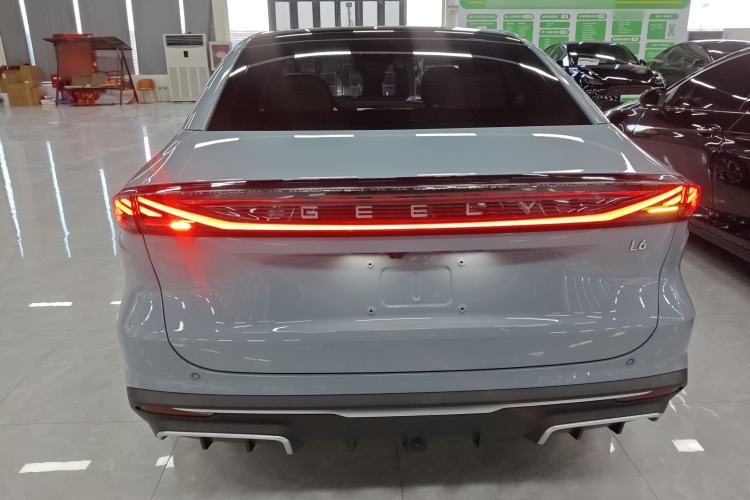 Used  L6 2023 125km Starship