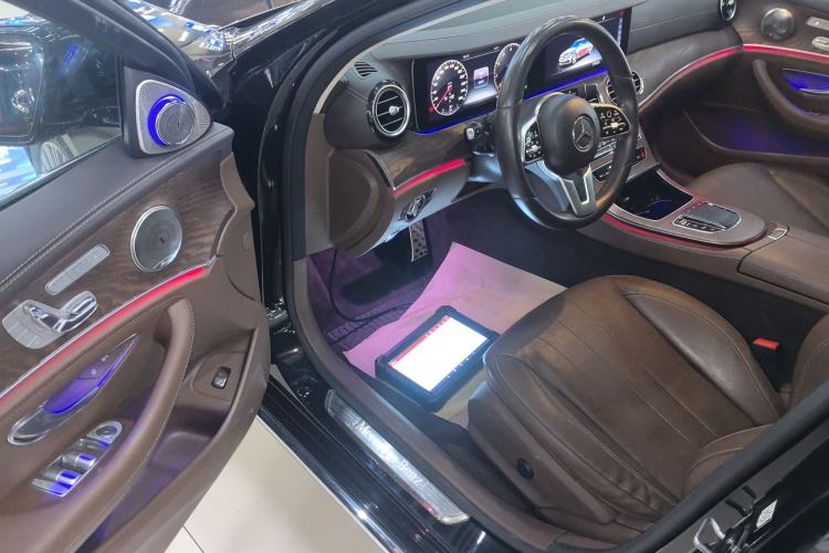 Used Mercedes-Benz E-Class 2019 E 300 L Luxury Model
