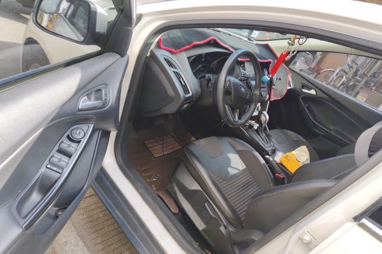 Used Ford Focus 2015 Hatchback EcoBoost 180 Automatic Elite Model
