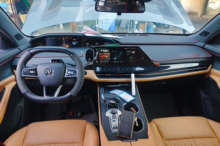 Used Changan UNI-K 2021 2.0T Prestige Edition
