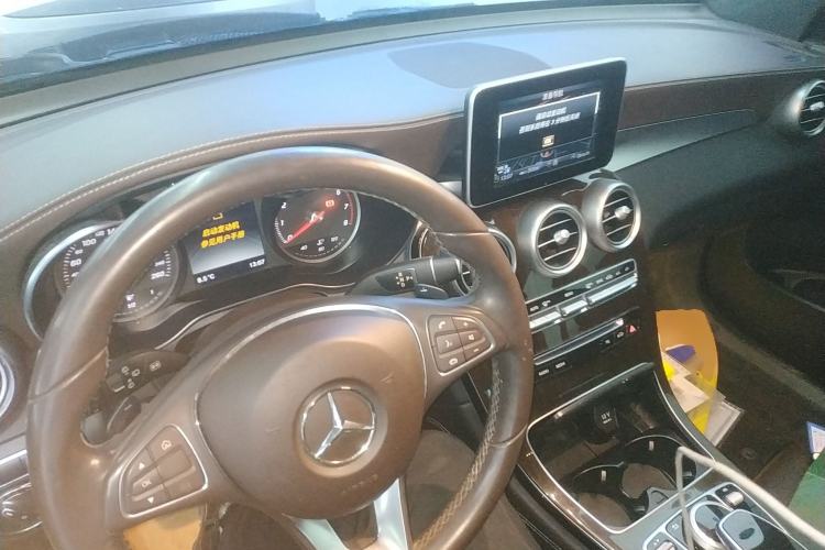 Used Mercedes-Benz GLC 2019 Facelift GLC 260 L 4MATIC Luxury Model