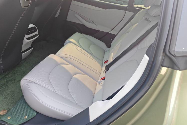 Used  SU7 2024 Rear-Drive Long-Range Intelligent Driving Version