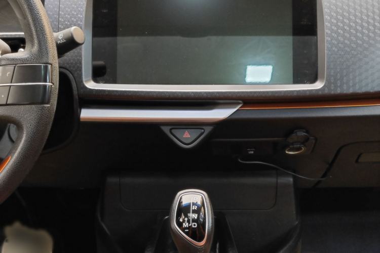 TDK.VehicleDetails.img