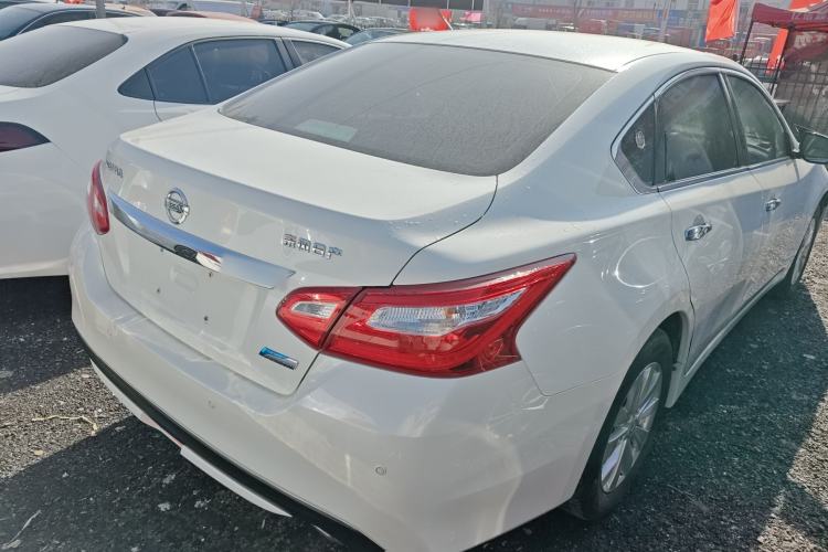 Used Nissan Teana 2016 Revised Version 2.0L XL Comfort Edition
