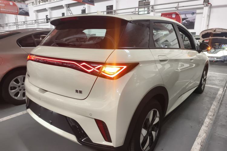 Used BYD Dolphin 2025 420km Free Edition
