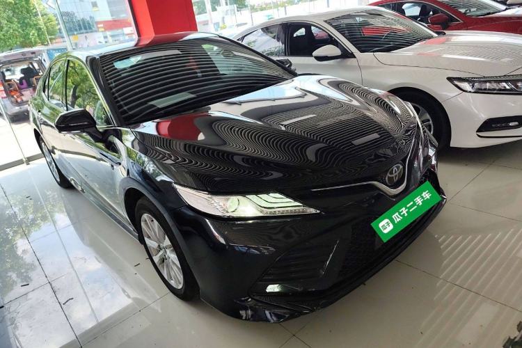 Used Toyota Camry 2019 Revised Version 2.0G Luxury Edition
