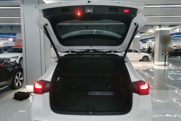 Used Mercedes-Benz GLA 2024 GLA 200
