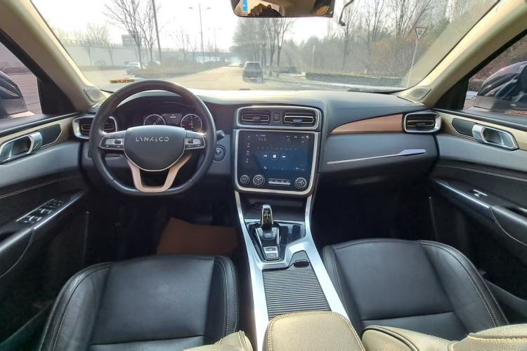 Used Lynk & Co 01 2017 2.0T Two-Wheel Drive Pro Edition
